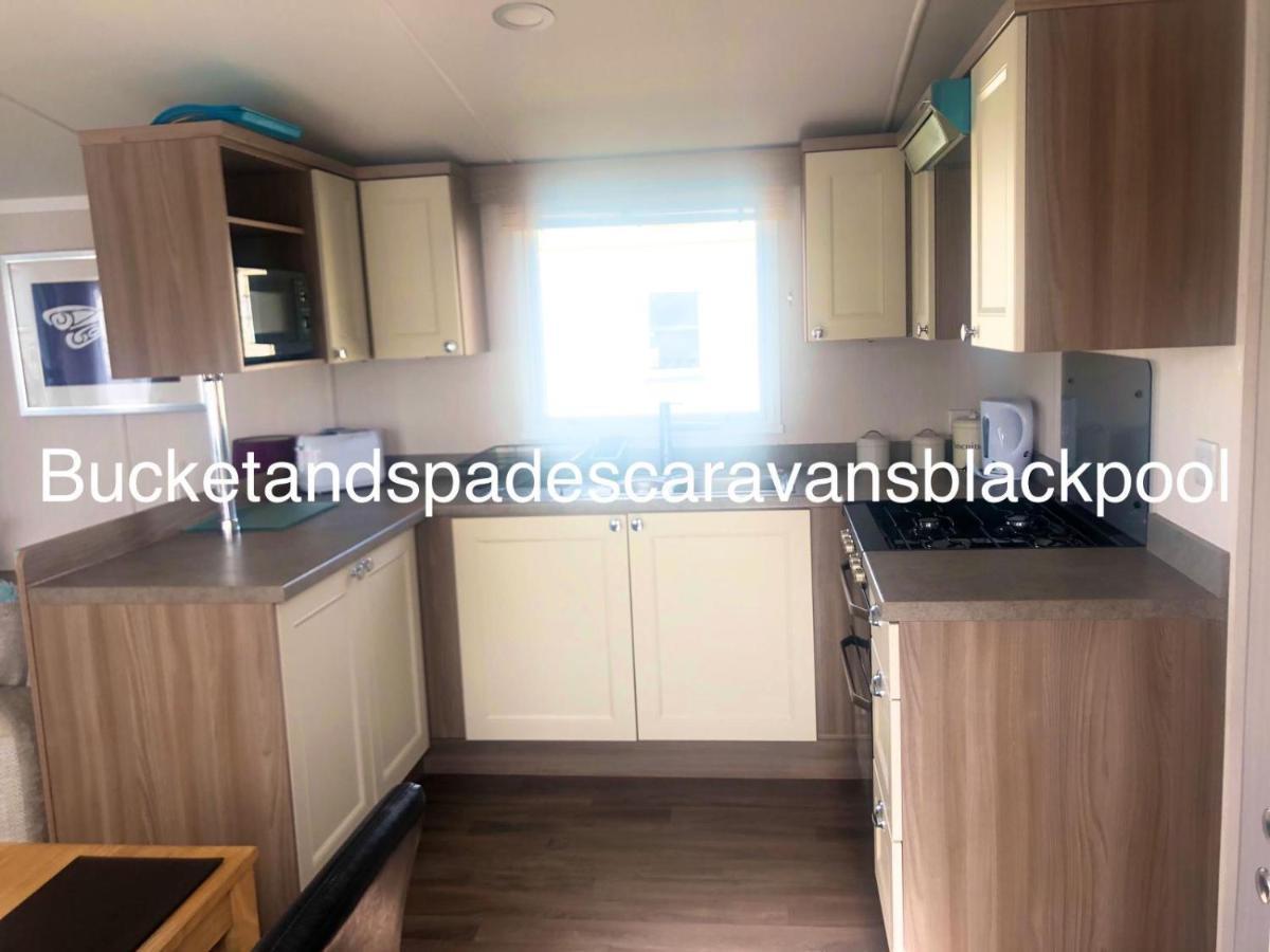 Blackpool Caravans Marton Mere Exteriér fotografie
